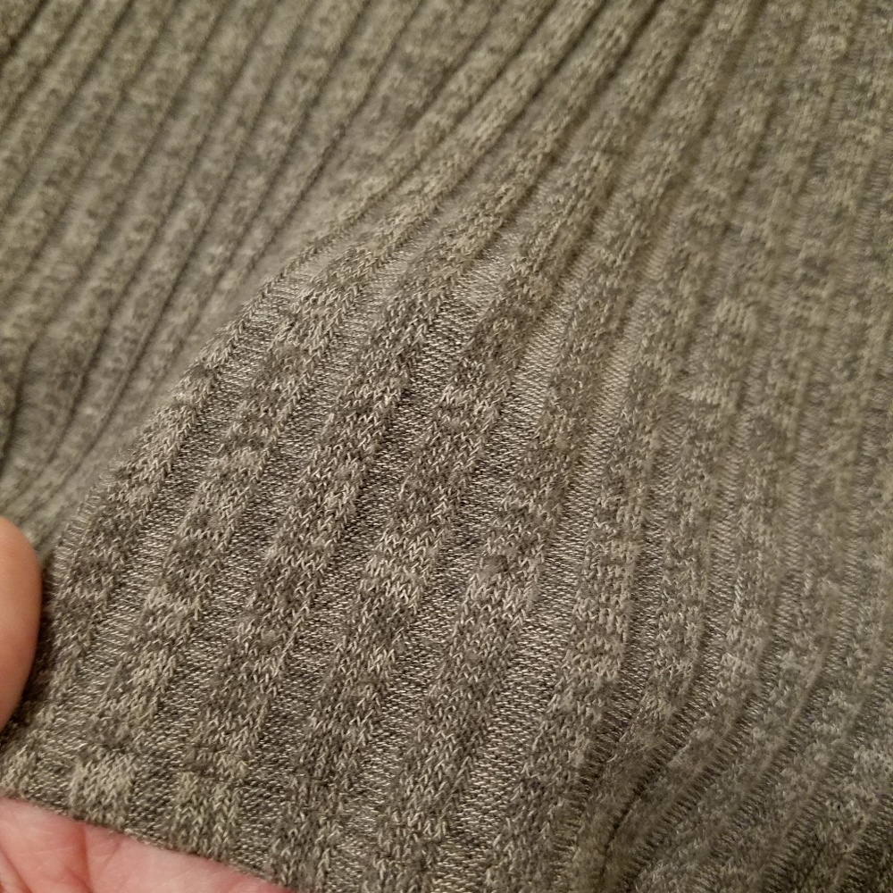 Cardigan - Picture 4 of 4
